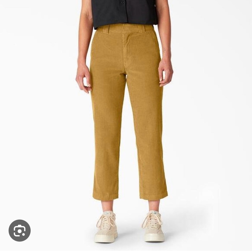 Dickies Women’s Straight leg pants -Yellow Corduroy